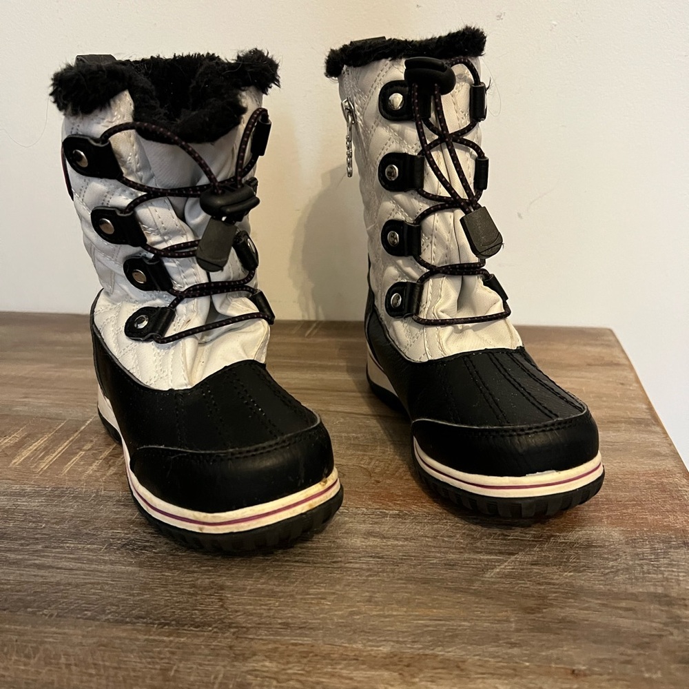 Toddler Girls Black/White Totes Snow Boots Size 12